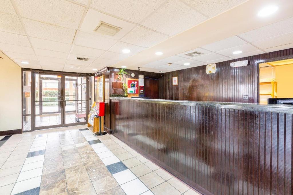 Oyo Hotel Baton Rouge Mid City 외부 사진