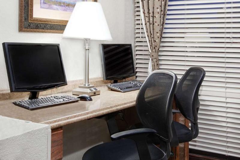 Oyo Hotel Baton Rouge Mid City 외부 사진